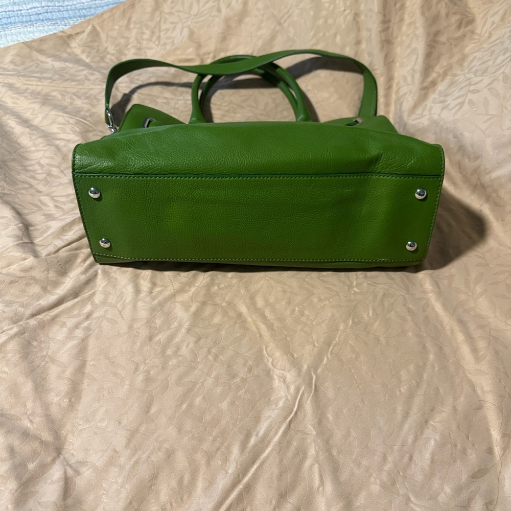 Michael Kors Vibrant Green Satchel - Picture 9 of 16